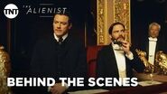 The Alienist New York in 1896 with Daniel Brühl, Luke Evans & Dakota Fanning - Season 1 BTS TNT