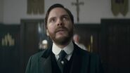 Alienist-Caps-1x05-87-Kreizler