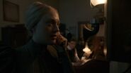 Alienist-Caps-1x08-41-Sara telephone