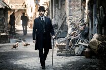 Alienist-Promo-Still-S1E10-05-Laszlo Kreizler