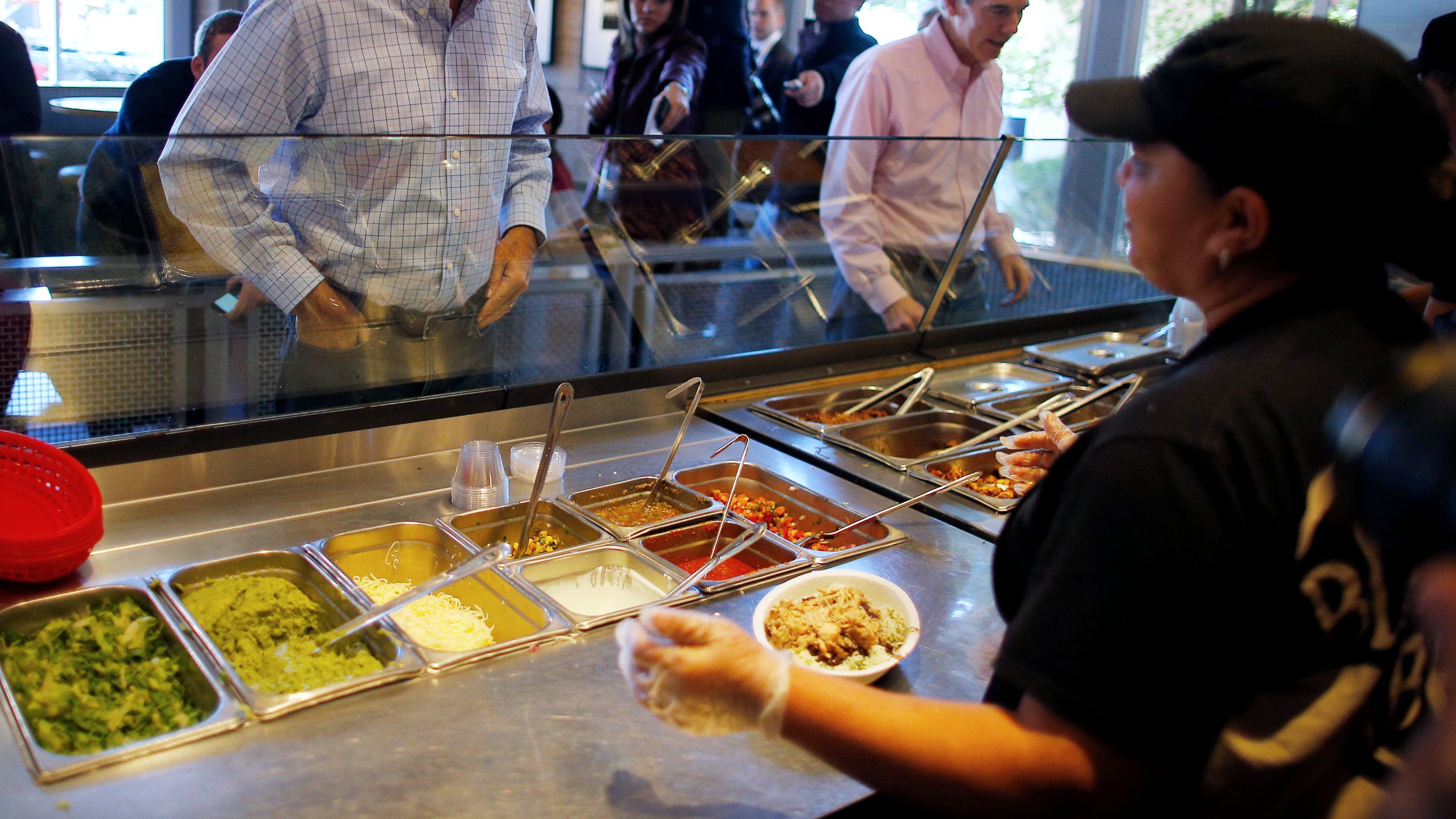 chipotle-food-line