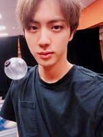 Jin on Twitter: "thank you" [2018.10.07] #2