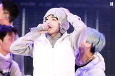 V with his grey mic (2021)