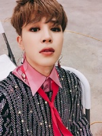 Jimin on Twitter: "☺️👋 마지막 사진 누굴까요 #JIMIN #LOVE_YOURSELF 結 'Answer #ㅉ" [2018.08.14] #2