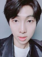 RM on Twitter: "기.. #RM" [2018.04.05] #2