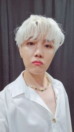 J-Hope on Weverse: "우리 아미랑 함께한 오늘, 너무 좋았어요 늘 고맙구 사랑하구 내일두 기대마니마니 해쥬때요 💜" [2021.06.13] #2