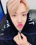 J-Hope on Twitter: "내일 또 봐요~ 뉴욕 🌃😘" [2017.03.24] #2