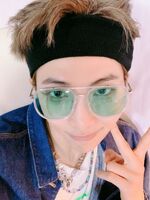 RM on Twitter: "정말 고마워요 매직샵 😴" [2019.06.23] #1