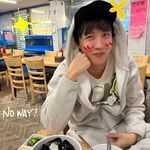 J-Hope on Instagram: "연말 K 바이브 🤣" [2021.12.28] #7