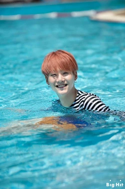 BTS SUMMER PACKAGE 2015 JIMIN ランダムフォト 1枚 BTS SUMMER PACKAGE 2015 JIMIN ランダムフォト 1枚 - メルカリ