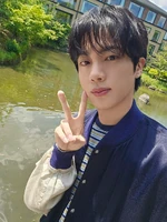 [2025.05.25] #2 [#오늘의방탄] 아이바 선배님과 교토에서의 특별한 하루✨ 먹고, 걷고, 웃으며 즐거운 시간을 보냈습니다😋 #오늘의석진 #진 #Jin #BTS #방탄소년단 #あの頃からわたしたちは #교토로_초대_받았진