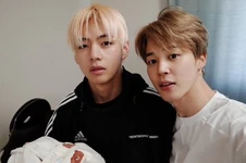 Jimin on Twitter: "생일 진심으로 축하해☺️ #JIMIN #태형생일ㅊㅋ #탄이아빠맞네" [2019.12.30] #3