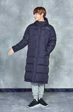 V promoting PUMA Striker Long Down Jacket (October 2017)