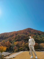 RM on Twitter: "가을🍂🍁" [2020.10.30] #1