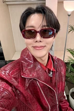 [2025.04.13] #1 [#오늘의방탄] 오늘도 아미의 뜨거운 응원이 무대까지 전해졌어요!🔥 이 순간을 함께할 수 있어서 너무 행복합니다😍 #오늘의제이홉 #제이홉 #jhope #BTS #방탄소년단 #HOPE_ON_THE_STAGE_TOUR_MANILA #HOS_TOUR_MANILA #BTSARMY