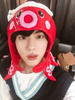 Jin on Twitter: "석지니" [2018.04.24] #2