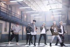 MIC Drop MV Shooting 11