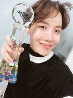 J-Hope on Twitter: "감사합니다 아미😍 #jhope" [2018.05.25] #4