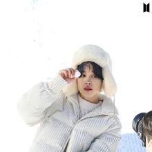 Bts Winter Package Gallery Bts Wiki Fandom Bts 2021 winter package plage neungpadae beach 능파대 adresse : bts winter package gallery bts wiki