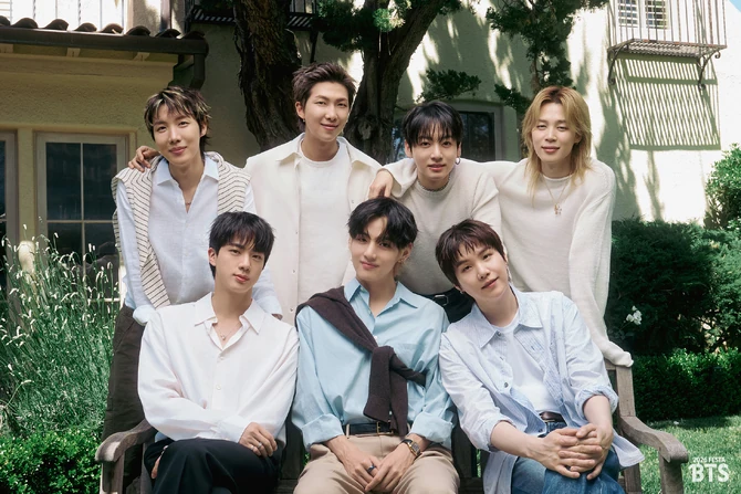 어서 와, BTS Festa은 처음이지?