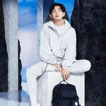 V promoting 2021 FILA Fall Collection #4 (August 2021)