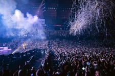 [2025.03.18] #3 [#오늘의방탄] ARMY's energy was truly on another level✨ 행복한 시간 함께해줘서 고마워요! 자랑스러운 우리 아미 최고!💜 #오늘의제이홉 #제이홉 #jhope #BTS #방탄소년단 #HOPE_ON_THE_STAGE_TOUR_Chicago #HOS_TOUR_Chicago #BTSARMY