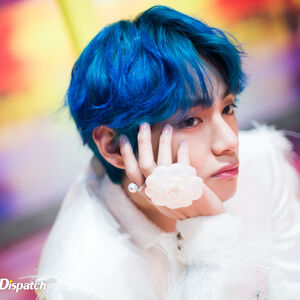 Boy With Luv Feat Halsey Gallery Bts Wiki Fandom Jungkook] 아빠, 아빤 대체 어떻게 엄마한테 고백한. boy with luv feat halsey gallery