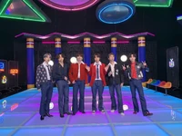 NTV on Twitter: "11/25 よる7時〜 #ベストアーティスト2020 で #BTS が全米1位の #Dynamite を披露！（#SUGA さんは最近肩の手術を受け、回復に専念するため今回のステージには出演致しません。ご了承ください)" [2020.11.21]