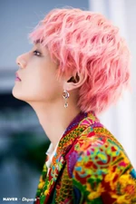 V for IDOL #4 (August 2018)