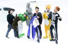 BTS Official on Twitter: "[예고장] 아미들이 뭐를 좋아할지 몰라서 이것 저것으로(라고 쓰고 내가 하고싶은 것)으로 변신해봤어! #방탄소년단 할로윈 댄스 대잔치 커밍순🎃 ※(진심)광대조심" [2016.10.28]