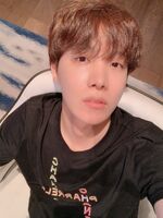 J-Hope on Twitter: "잘 다녀올게용 🥺💜" [2019.04.08] #1