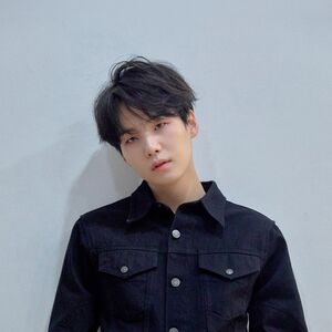 Love Yourself Tear Gallery Bts Wiki Fandom