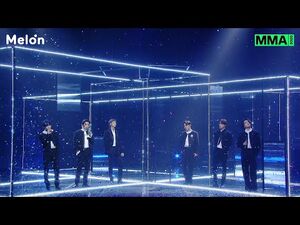 BTS (방탄소년단) Black Swan Perf