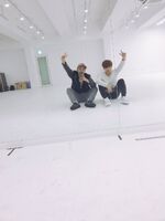 J-Hope on Twitter: "새 신을 신고 안무연습 팔짝!! #플랫폼 #푸마 #노츄 #호프" [2017.01.10] #2