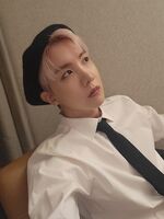 J-Hope on Weverse: "의미있고 좋은 시간이었습니다!!!🥰 언제나 고마워요 아미!!💜" [2021.09.23] #2