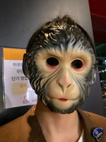 V on Weverse: "이거라도?ㅋㅋㅋㅋㅋㅋㅋㅋㅋㅋㅋㅋㅋㅋㅋ" [2020.02.02]