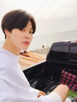 Jimin on Twitter: "起 촬영 에피소드 사진지금부터 공개합니다☺️ #JIMIN #LOVE_YOURSELF起_WONDER #EP1" [2018.04.07] #1