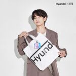 V promoting Hyundai Collection (July 2020)