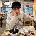 J-Hope on Instagram: "연말 K 바이브 🤣" [2021.12.28] #6