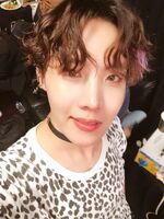 J-Hope on Twitter: "Thanks ARMY 😍😘 #jhope" [2018.05.21] #2