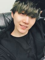 Suga on Twitter: "고마워요!!" [2017.03.25]