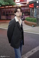 Big Hit on Naver: "[BTS] 다다다다이너-마잇트 프로모션 비하인드를 모아모아!" [2020.10.09] #4