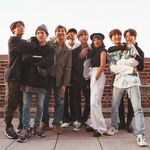 Halsey on Instagram: "fam with luv take NYC @bts.bighitofficial 📷: @samdameshek" [2019.05.22] #3