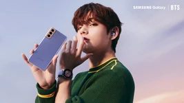 V promoting Samsung Galaxy S21 #2 (January 2021)