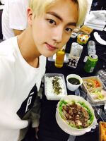 Jin on Twitter: "잘먹었습니다! 아 맛있어라" [2016.06.13] #2