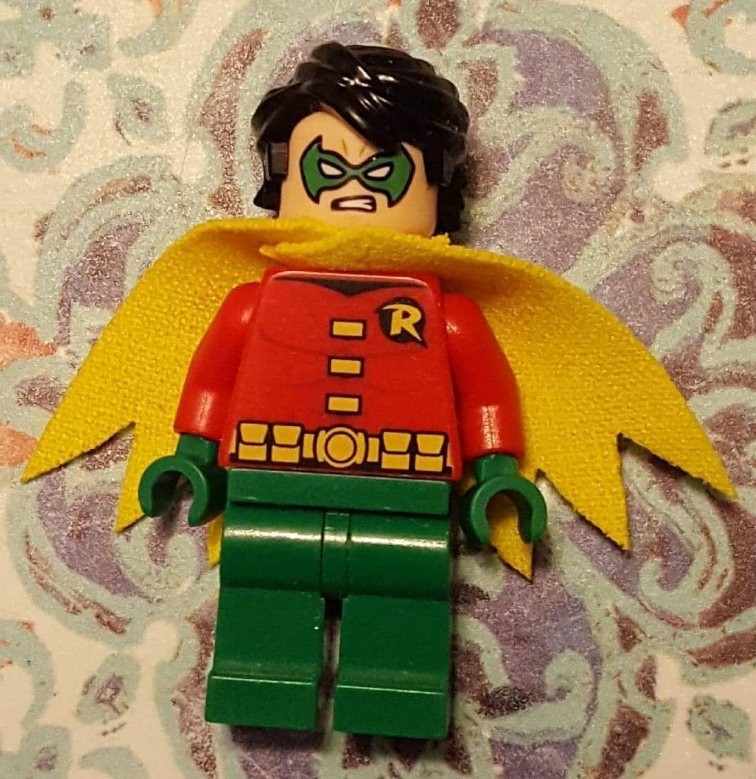 Robin | The Bots Wiki | Fandom