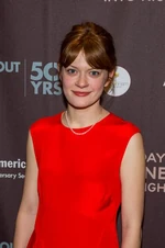 Colby Minifie (Ashley Barrett)