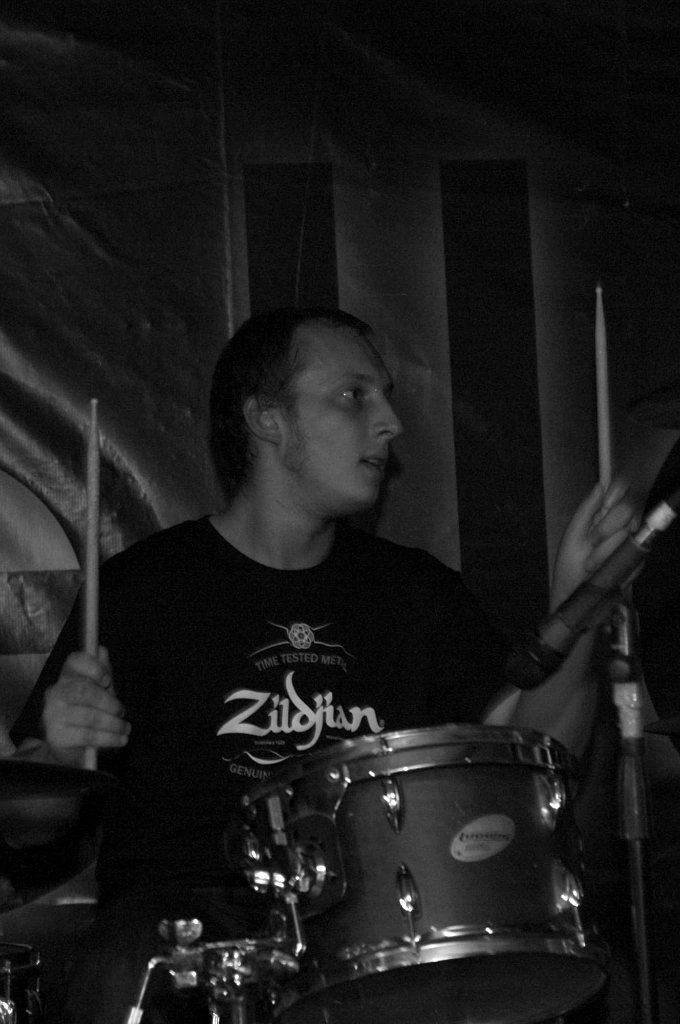 Live At Club Yello The Burns Wiki Fandom