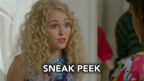 The Carrie Diaries 1x03 Sneak Peek "Read Before Use" (HD)