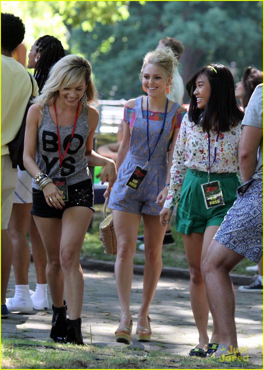 Samantha-Jones | The Carrie Diaries Wiki | Fandom, image size:870x1222